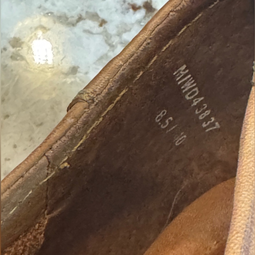 Born Women's Tan Leather Flats‎ - Picture 6 of 7